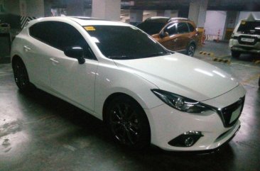 2nd Hand Mazda 2 2016 Hatchback for sale in Makati