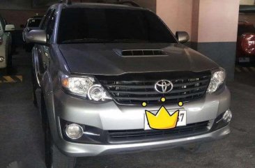 Toyota Fortuner 2015 Manual Diesel for sale in Manila