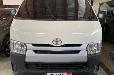 Selling White 2017 Toyota Hiace Van in Quezon City