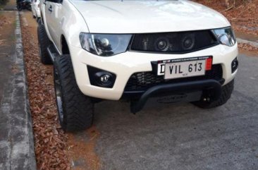 2nd Hand Mitsubishi Strada 2010 Automatic Diesel for sale in Lipa