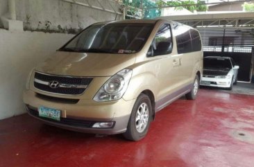 Selling Hyundai Starex 2010 Automatic Diesel in Las Piñas