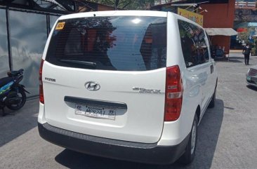 Selling 2nd Hand Hyundai Starex 2016 in Cainta