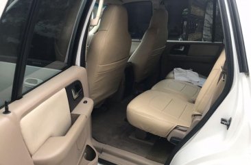 Selling Used Ford Expedition 2004 Automatic Gasoline at 110000 km in Quezon City