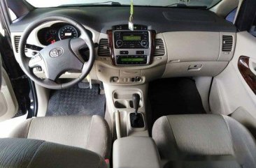 Black Toyota Innova 2014 for sale 