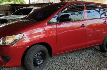 Selling Red Toyota Innova 2016 Manual Diesel at 20000 km in Quezon City