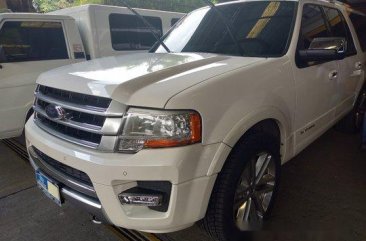 Selling White Ford Expedition 2016 