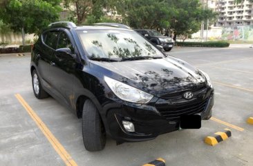 Sell Black 2011 Hyundai Tucson at 40000 km in Cainta