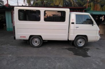 For sale 2015 Mitsubishi L300 Manual Diesel at 40000 km in Santo Domingo