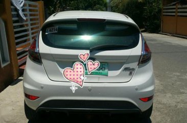 Selling 2nd Hand Ford Fiesta 2012 in Biñan