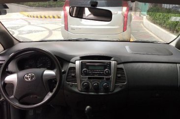 Selling Toyota Innova 2014 Manual Gasoline in Manila