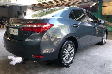 Selling 2nd Hand 2016 Toyota Altis Manual Gasoline 