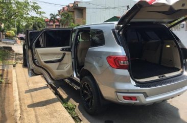 2nd Hand Ford Everest 2016 at 130000 km for sale