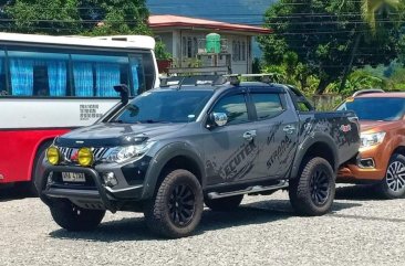 2nd Hand Mitsubishi Strada 2015 Automatic Diesel for sale in Mandaluyong