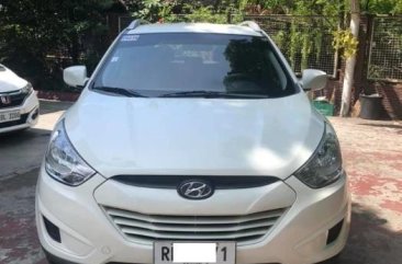 Selling 2nd Hand Hyundai Tucson 2011 Manual Gasoline