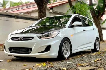 Selling Hyundai Accent 2016 Hatchback Automatic Diesel in Manila