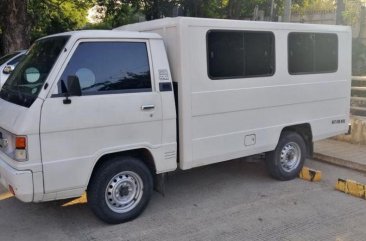 2nd Hand Mitsubishi L300 2015 at 60000 km for sale in Meycauayan