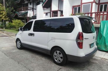 Selling Used Hyundai Grand Starex 2010 in Parañaque