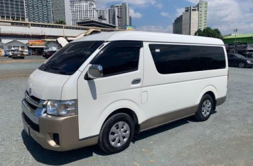 For sale 2017 Toyota Grandia Manual Diesel at 20000 km in Pasig