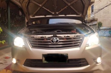 Used Toyota Innova 2012 at 60000 km for sale