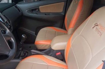 Used Toyota Innova 2012 at 60000 km for sale