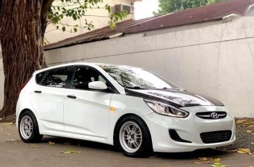 For sale 2016 Hyundai Accent Hatchback in Manila