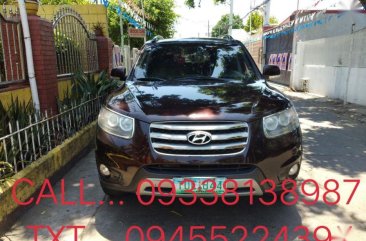 Used Hyundai Santa Fe 2012 at 80000 km for sale