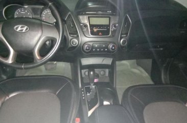 Hyundai Tucson 2010 Automatic Gasoline for sale in Bacoor