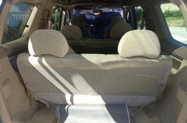 Selling Used Nissan Serena 2004 in Parañaque