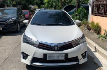 Selling Toyota Altis 2014 Automatic Gasoline in Caloocan