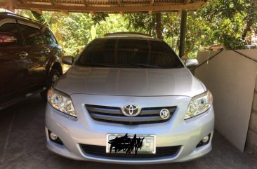 2nd Hand Toyota Corolla Altis 2010 at 120000 km for sale