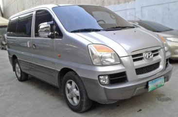 Selling Hyundai Starex 2004 in Mandaue