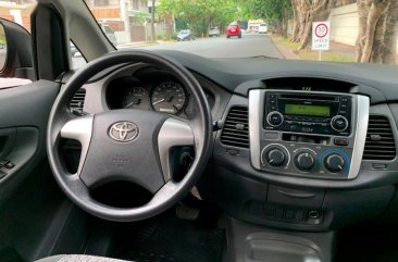 Selling Used Toyota Innova 2012 in Makati