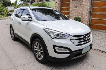 Selling 2nd Hand Hyundai Santa Fe 2014 in Marikina