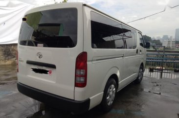 Used Toyota Hiace 2015 Manual Diesel for sale in Mandaluyong