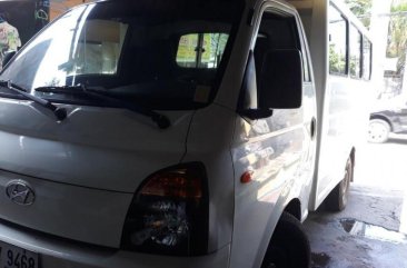 Selling 2nd Hand Hyundai H-100 2014 in Quezon City