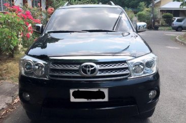 Selling Toyota Fortuner 2011 Automatic Gasoline in Las Piñas