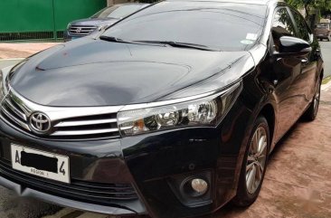 Selling Used Toyota Altis 2015 in Marikina