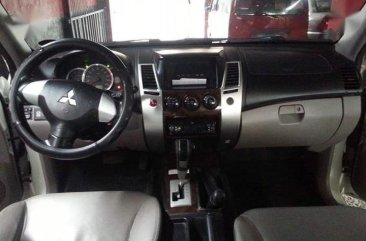 Selling Mitsubishi Montero 2010 Automatic Diesel in Manila