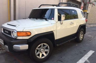 For sale 2015 Toyota Fj Cruiser Automatic Gasoline at 20000 km in Pasig