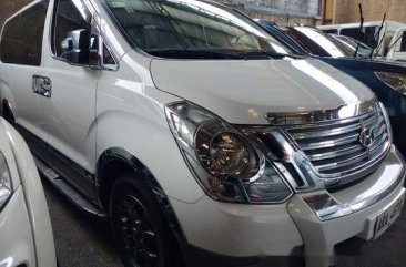 Selling White Hyundai Grand Starex 2015 for sale in Automatic