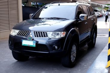 Selling Gray Mitsubishi Montero 2009 SUV at 100000 km in Pasig