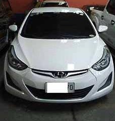 White Hyundai Elantra 2014 Automatic Gasoline for sale in General Salipada K. Pendatun