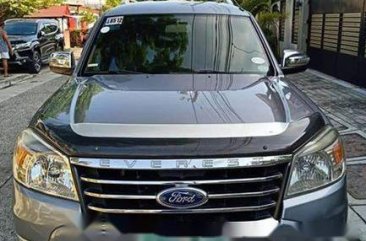 Selling Ford Everest 2010 at 70000 km for sale