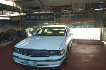 Selling Cadillac Deville 1994 at 300000 km for sale