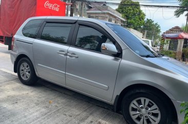 2nd Hand Kia Carnival 2013 Van for sale in Quezon City