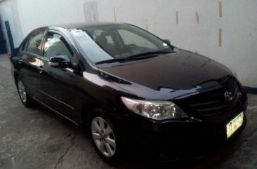 Selling Toyota Altis 2011 Manual Gasoline in Makati