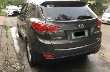 Selling Grey Hyundai Tucson 2010 for sale in Automatic