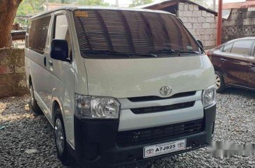 Selling White Toyota Hiace 2018 at 15000 km in Quezon City