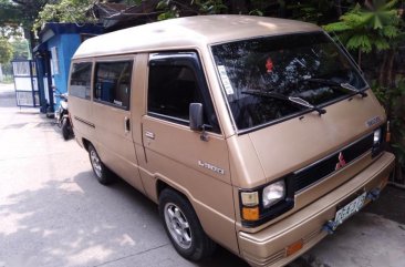 Selling 2nd Hand Mitsubishi L200 Van in Pasig