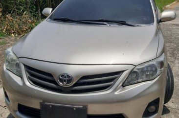 Selling 2nd Hand Toyota Altis 2011 in Concepcion